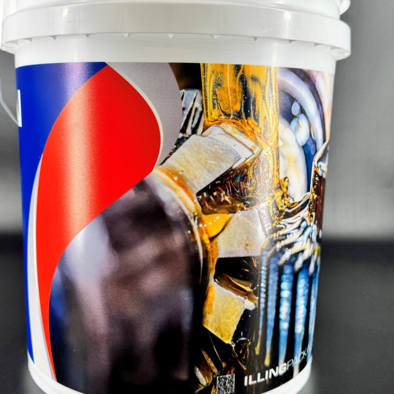 Full-color digital direct printing on a plastic pail